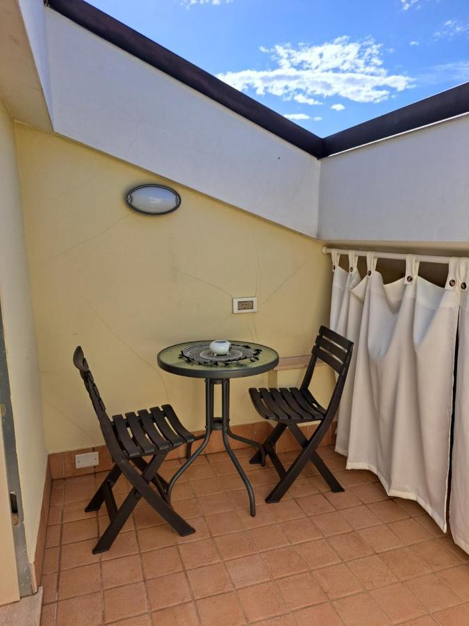 Mansarda Di Grazy Apartment Citta Sant'Angelo Exterior photo